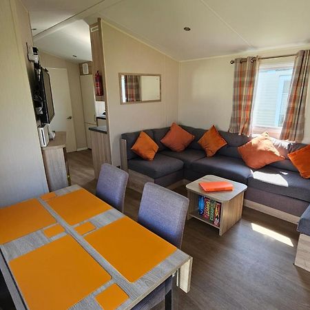 Kp Holiday Home Corton  Ngoại thất bức ảnh